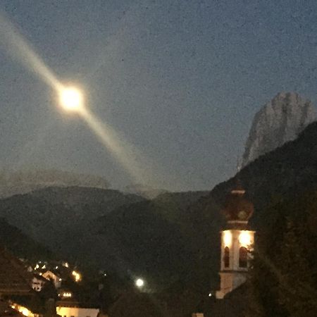 Garni Toni Hotell Ortisei Exteriör bild