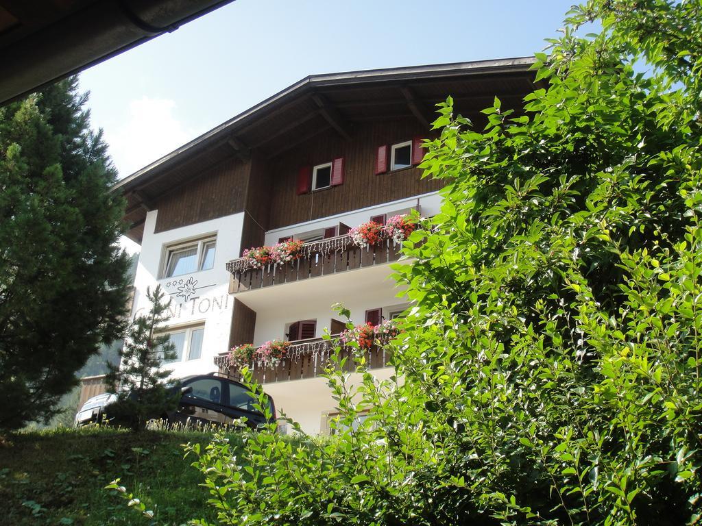 Garni Toni Hotell Ortisei Exteriör bild