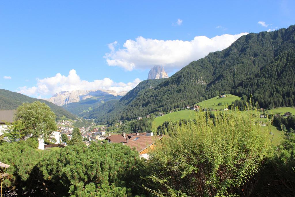 Garni Toni Hotell Ortisei Exteriör bild