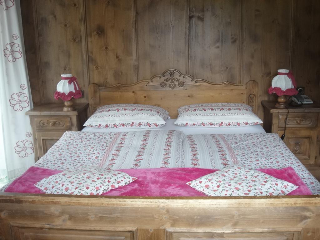 Garni Toni Hotell Ortisei Exteriör bild