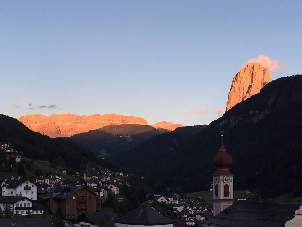 Garni Toni Hotell Ortisei Exteriör bild