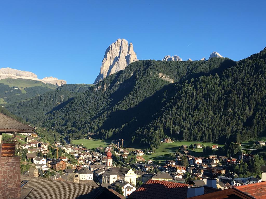 Garni Toni Hotell Ortisei Exteriör bild