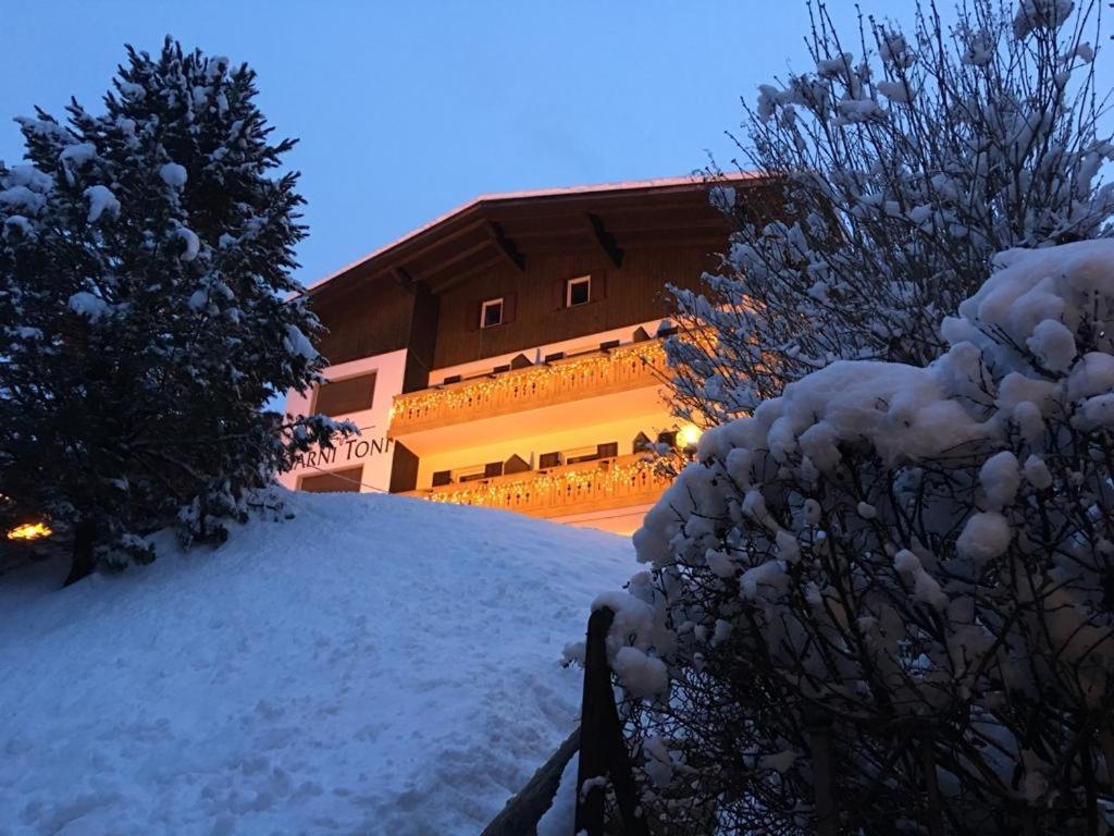 Garni Toni Hotell Ortisei Exteriör bild